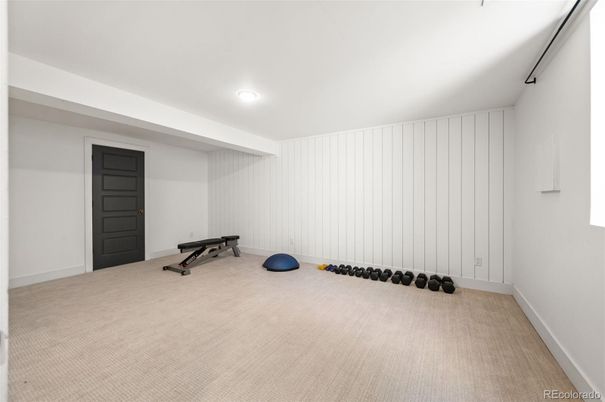 Fitness Equipment, Interior, Recessed Lighting