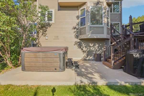 Exterior, Hot Tub