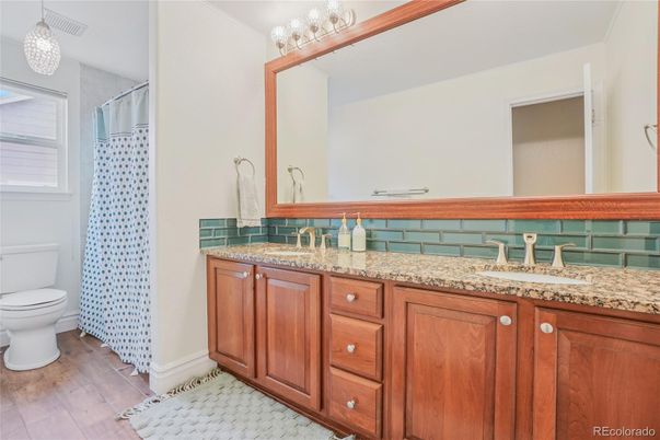 Bathroom, Dual Sink Vanities, Interior, Wood Texture Flooring