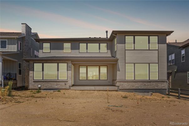 Exterior, Facade, Modern