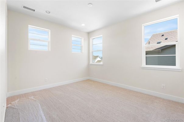 Empty room, Interior, Recessed Lighting