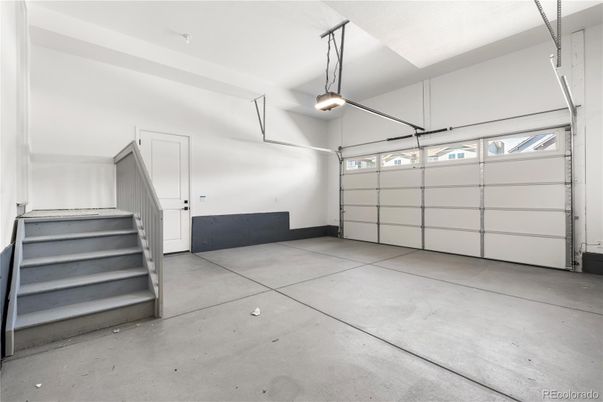 Garage, Interior