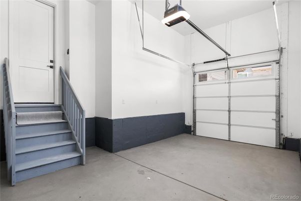 Garage, Interior