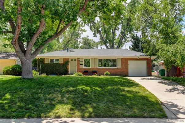Attached, Exterior, Facade, Brick Facade, Ranch