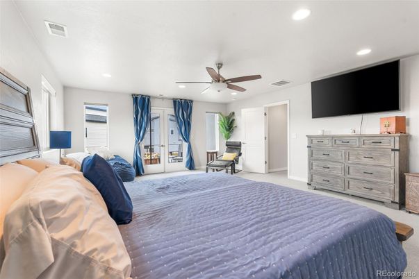 Bedroom, Interior, Recessed Lighting