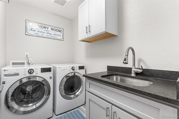 Interior, Washer