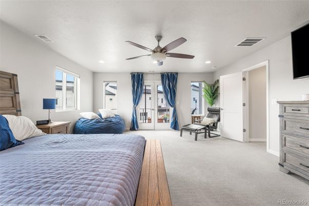 Bedroom, Interior, Recessed Lighting