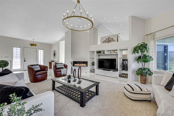 Fireplace, Interior, Living room, Pendant Lights, Recessed Lighting