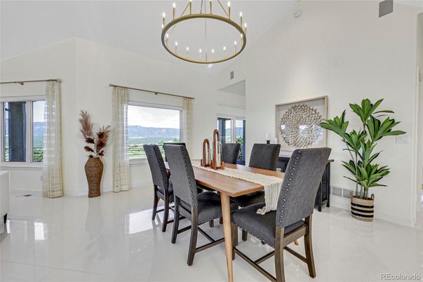 Dining room, Interior, Pendant Lights
