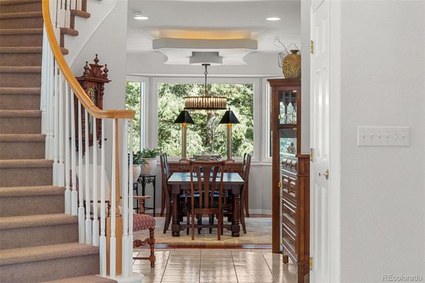 Dining room, Interior, Pendant Lights, Recessed Lighting