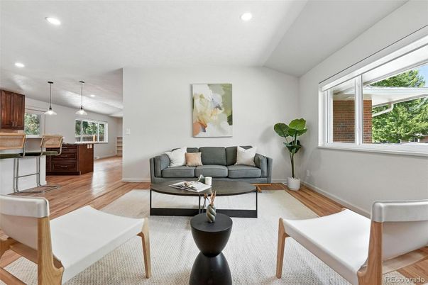 Interior, Kitchen, Living room, Pendant Lights, Recessed Lighting, Wood Texture Flooring