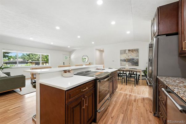 Dining room, Interior, Kitchen, Recessed Lighting, Wood Texture Flooring