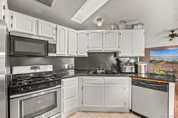 Interior, Kitchen, Stainless Steel Appliances
