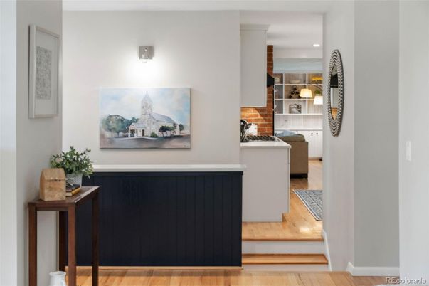 Interior, Pendant Lights, Recessed Lighting, Wood Texture Flooring