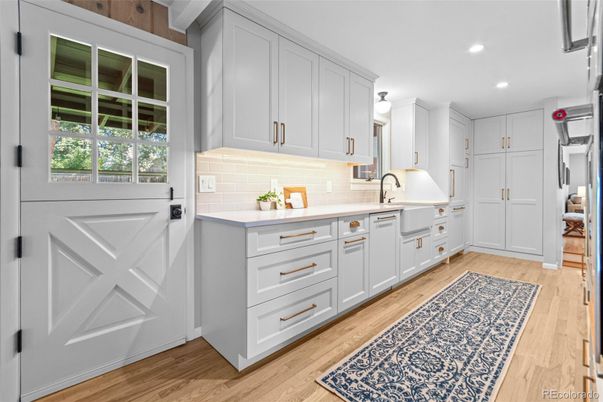 Interior, Kitchen, Recessed Lighting, Wood Texture Flooring