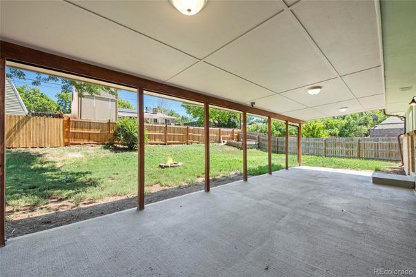 Backyard, Exterior, Sun Room
