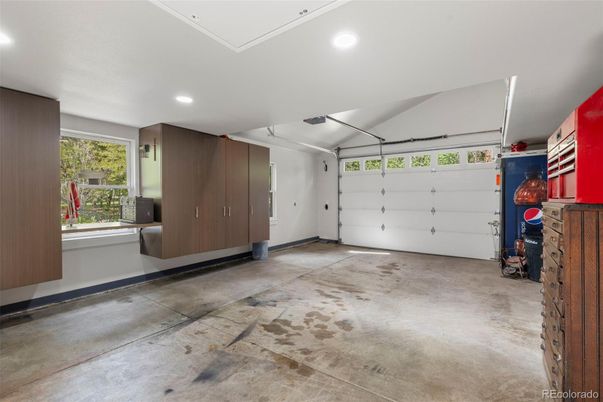 Interior, Recessed Lighting