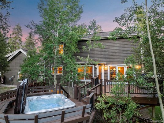 Exterior, Hot Tub