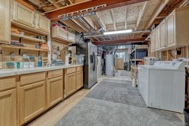 Interior, Washer, Wood Texture Flooring