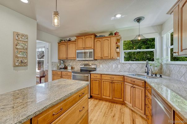 Interior, Kitchen, Pendant Lights, Recessed Lighting, Wood Texture Flooring