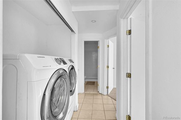 Interior, Washer