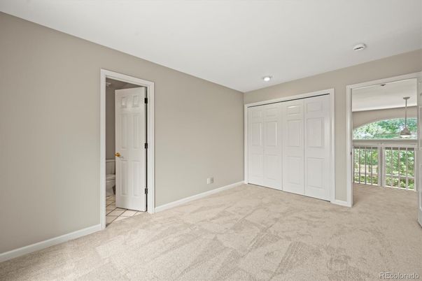 Bathroom, Empty room, Interior