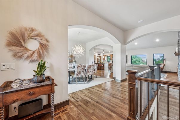 Chandelier, Dining room, Interior, Recessed Lighting, Wood Texture Flooring