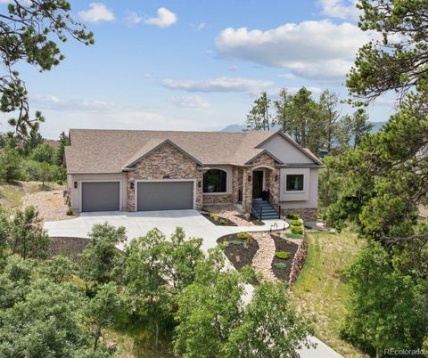 Attached, Exterior, Facade, Ranch