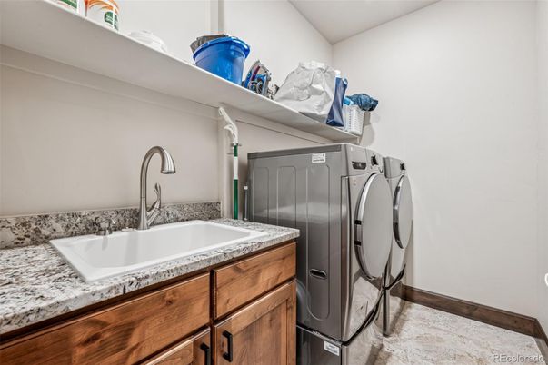 Interior, Washer