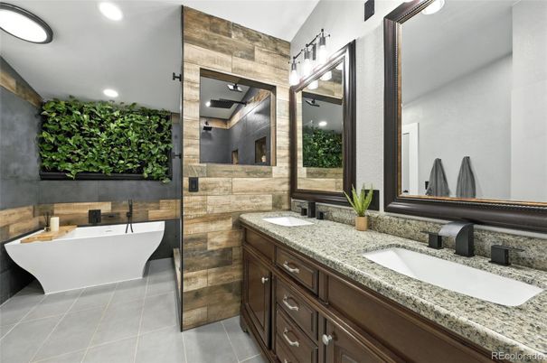 Bathroom, Dual Sink Vanities, Free Standing Baths, Interior, Recessed Lighting