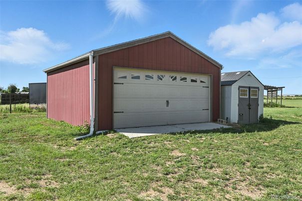 Backyard, Detached Garage, Exterior