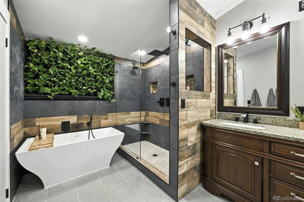 Bathroom, Free Standing Baths, Interior, Recessed Lighting