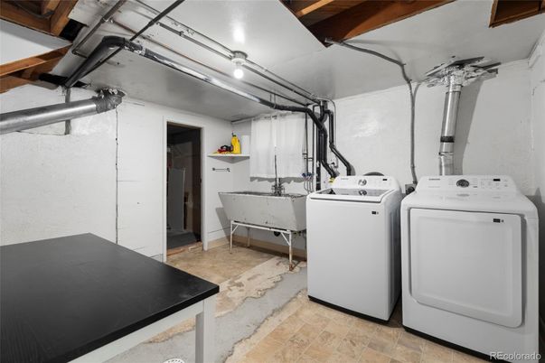 Interior, Washer
