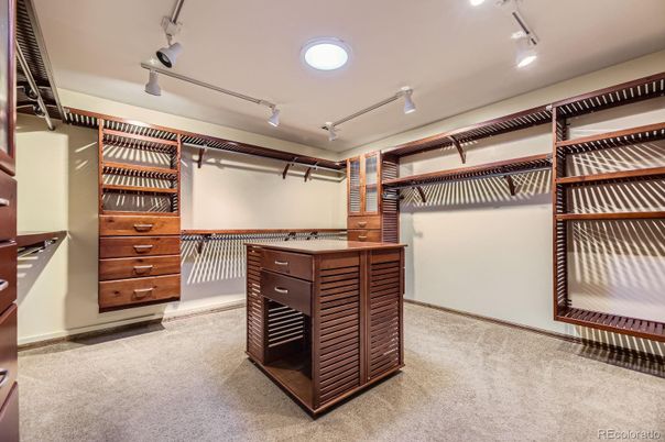 Interior, Walk-in Closets