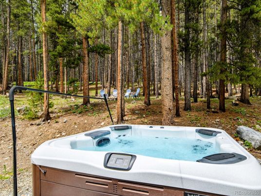 Exterior, Hot Tub