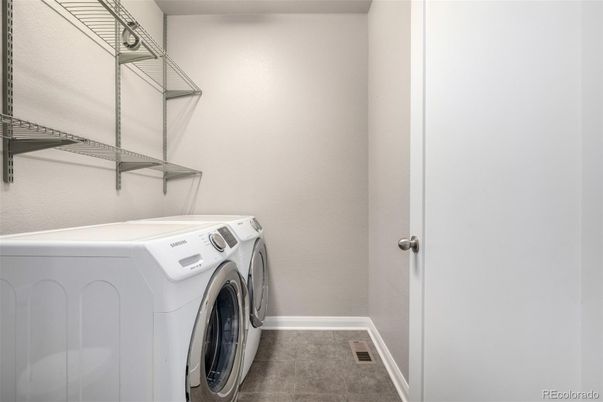 Interior, Washer