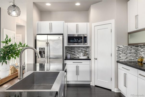 Interior, Kitchen, Pendant Lights, Recessed Lighting, Stainless Steel Appliances