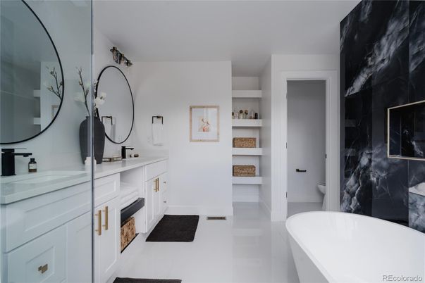 Bathroom, Dual Sink Vanities, Fireplace, Free Standing Baths, Interior