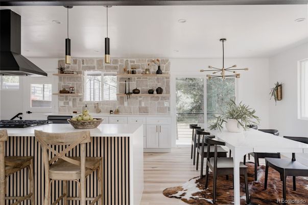 Dining room, Interior, Kitchen, Pendant Lights, Recessed Lighting, Wood Texture Flooring
