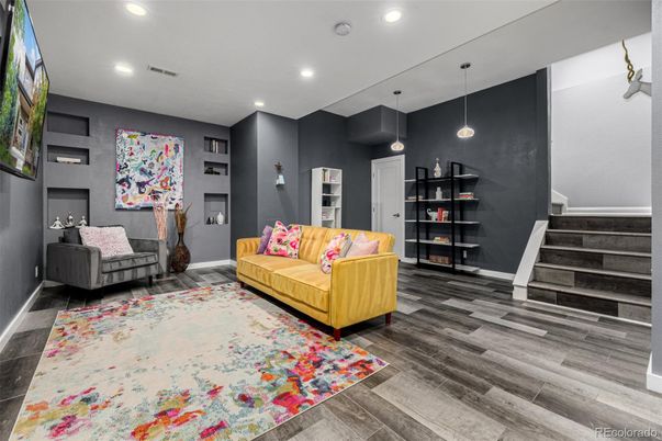 Interior, Pendant Lights, Recessed Lighting, Wood Texture Flooring