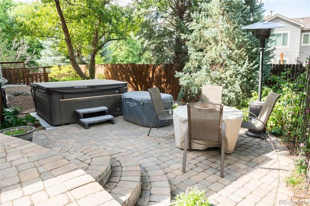 Exterior, Hot Tub