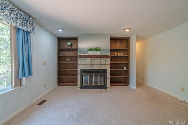 Empty room, Fireplace, Interior, Recessed Lighting