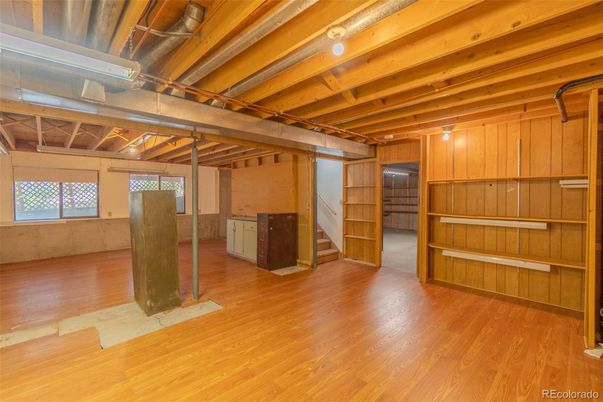 Empty room, Interior, Wooden Beams, Wood Texture Flooring, Wooden Walls