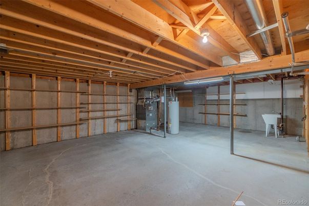 Garage, Interior, Wooden Beams, Wooden Ceilings