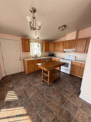 Chandelier, Interior, Kitchen