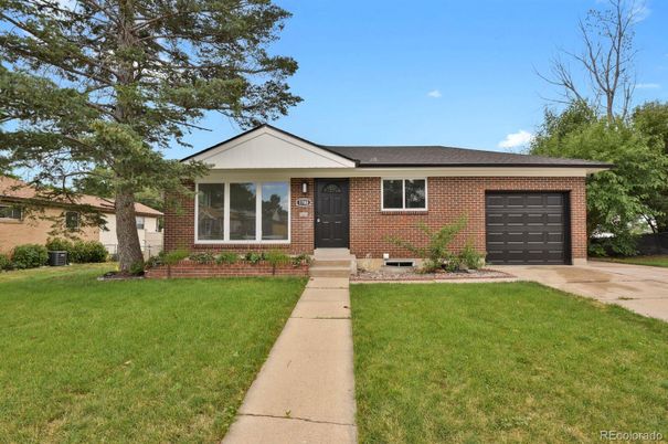 Attached, Exterior, Facade, Brick Facade, Ranch
