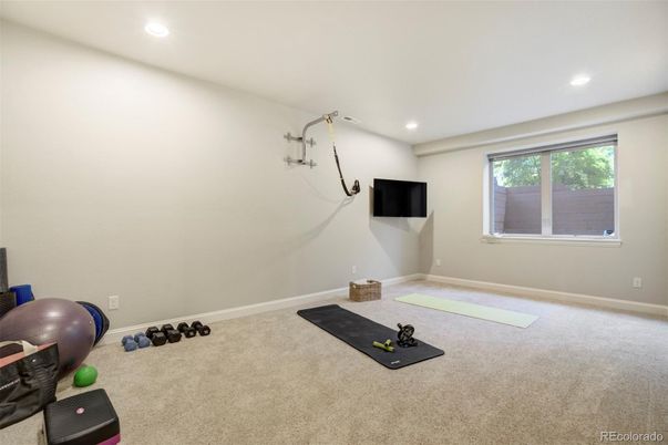 Fitness Equipment, Interior, Recessed Lighting