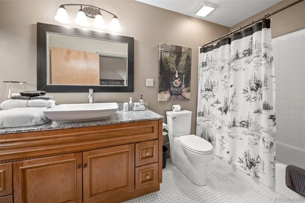 Bathroom, Interior