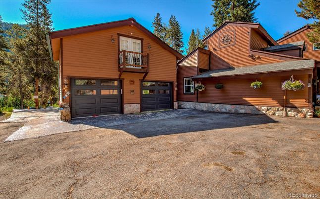 Attached, Exterior, Facade, Log Home