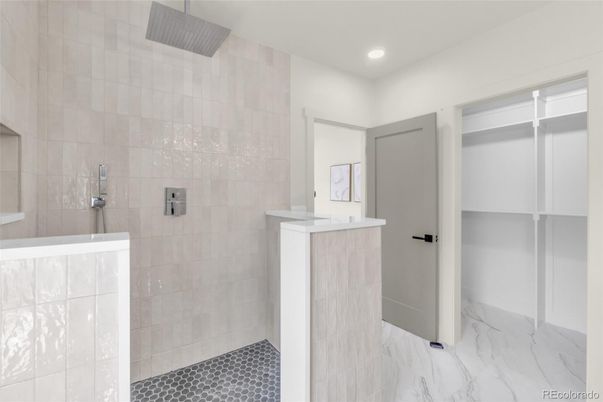 Bathroom, Interior, Marble, Recessed Lighting